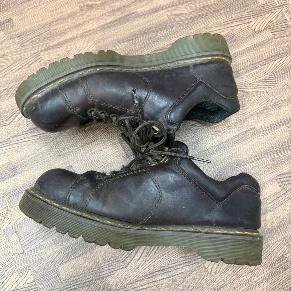 vintage Dr. Martens 8312